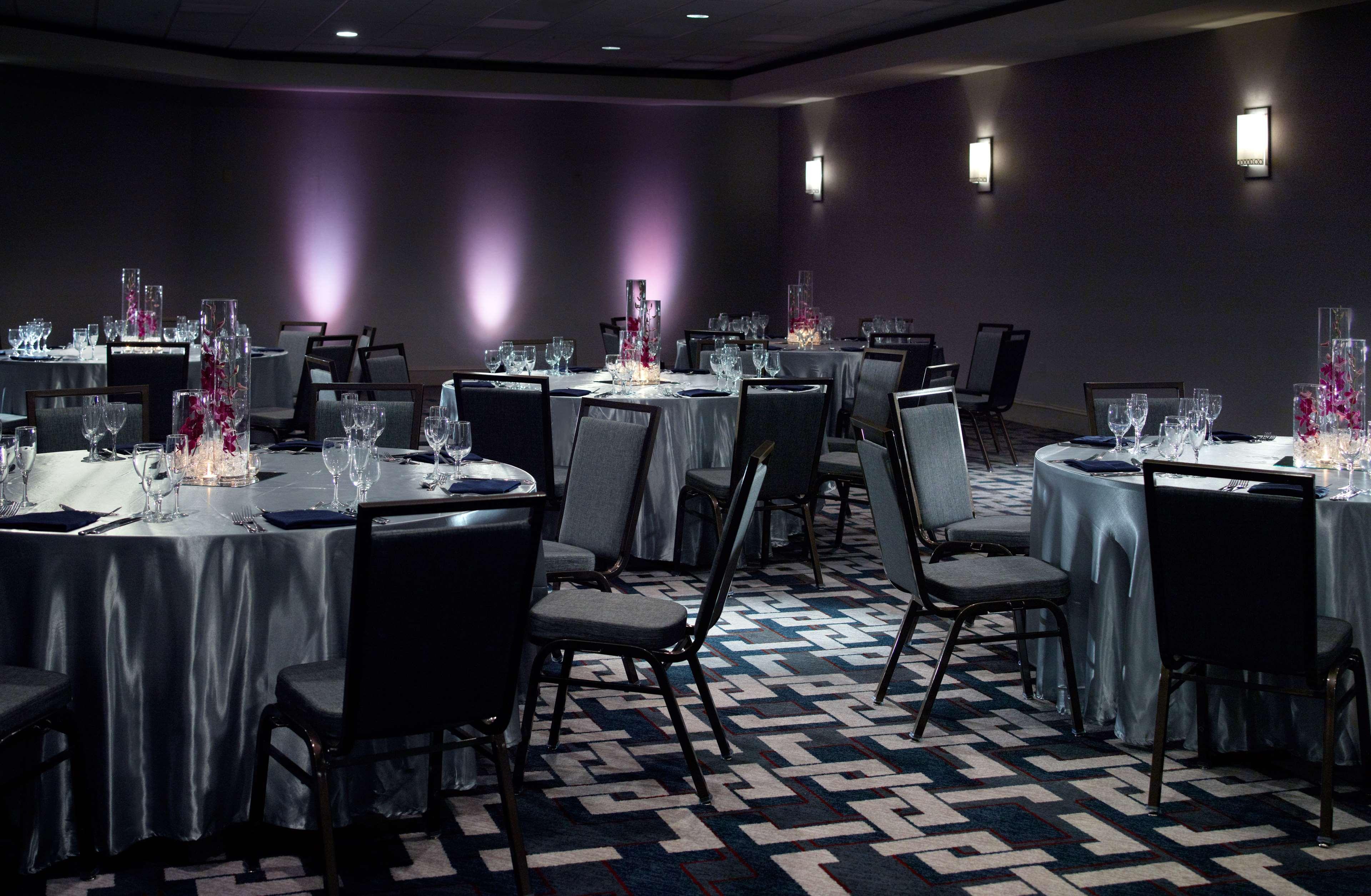 מלון נורקרוס Hilton Atlanta Northeast מראה חיצוני תמונה