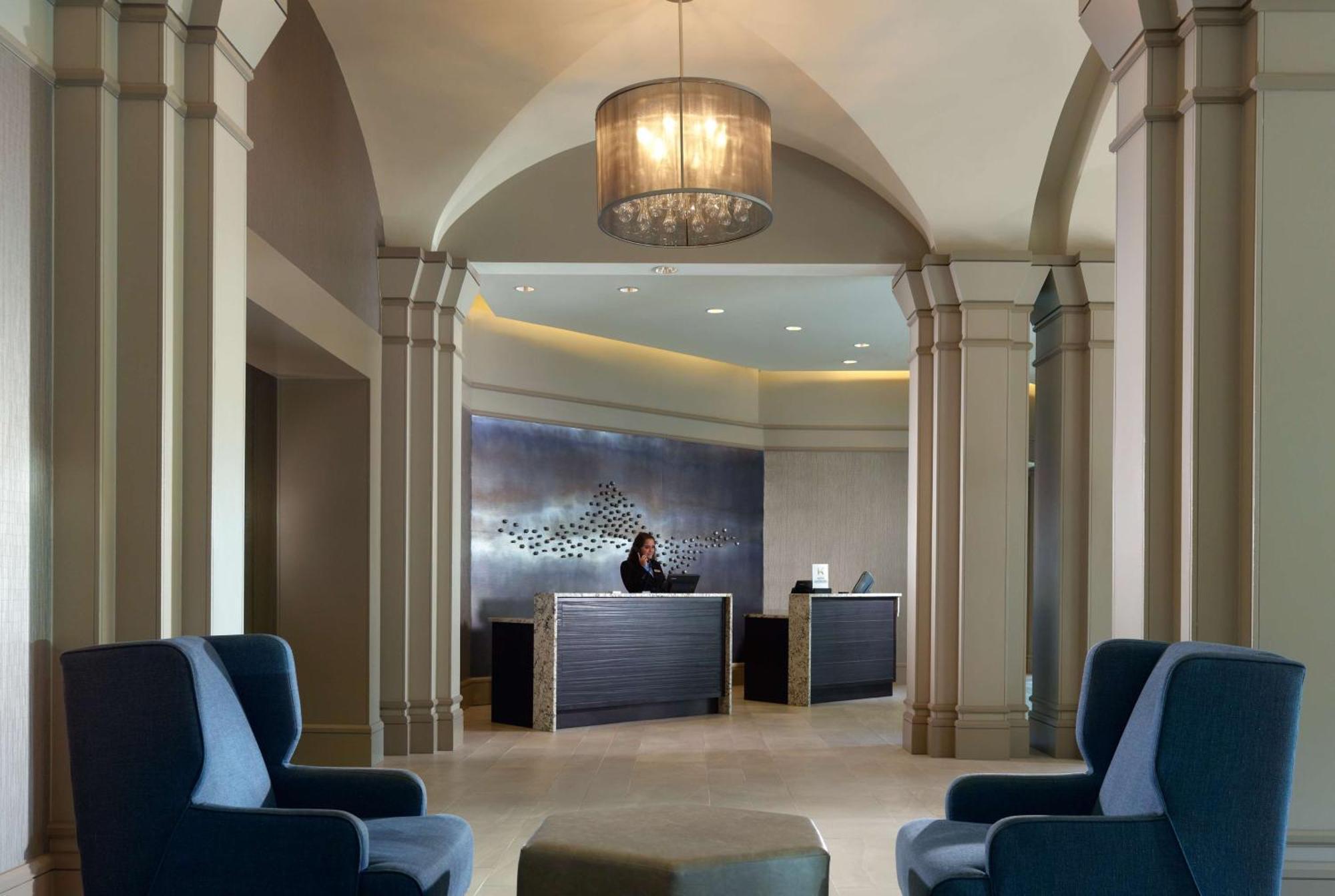מלון נורקרוס Hilton Atlanta Northeast מראה חיצוני תמונה