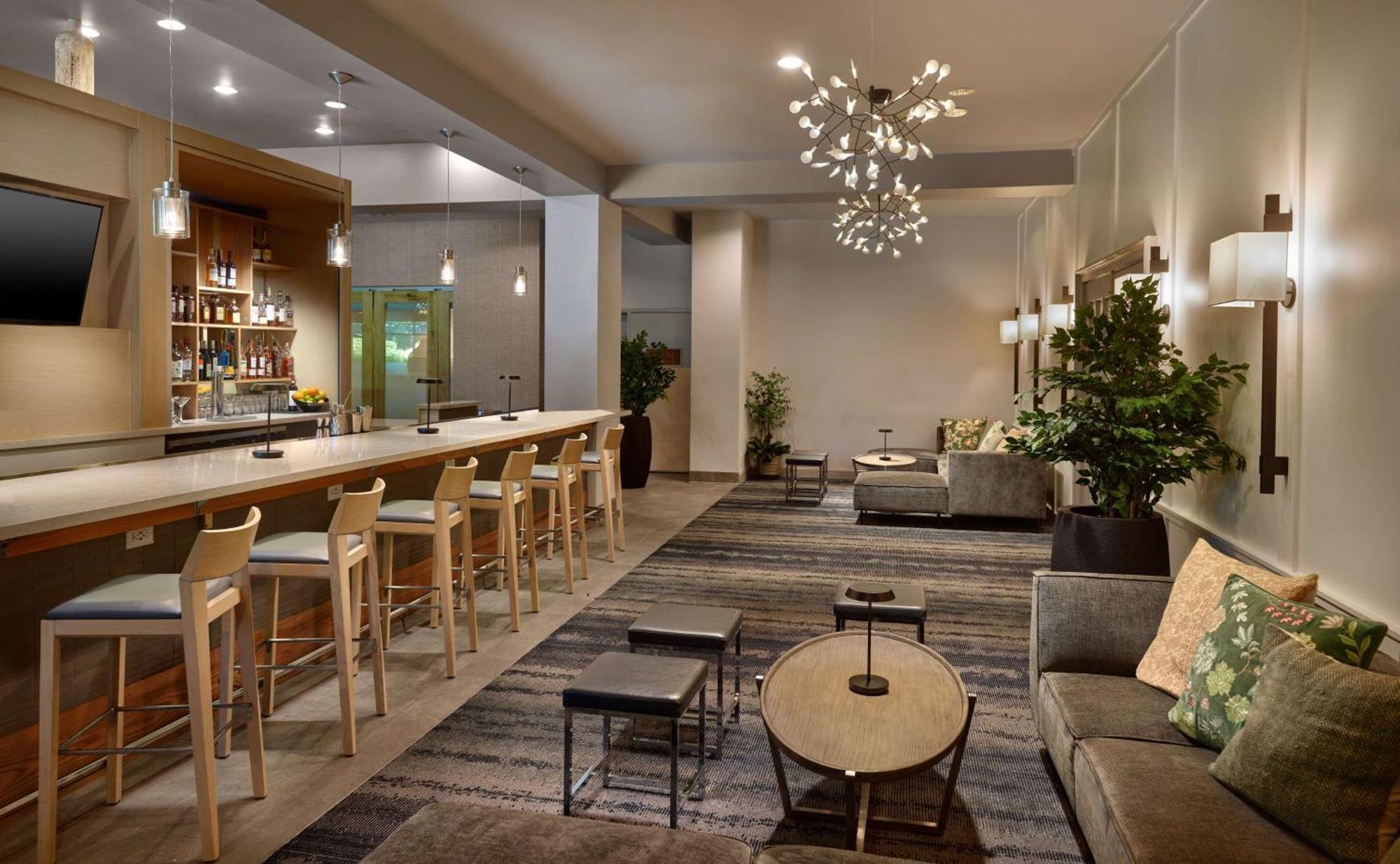 מלון נורקרוס Hilton Atlanta Northeast מראה חיצוני תמונה