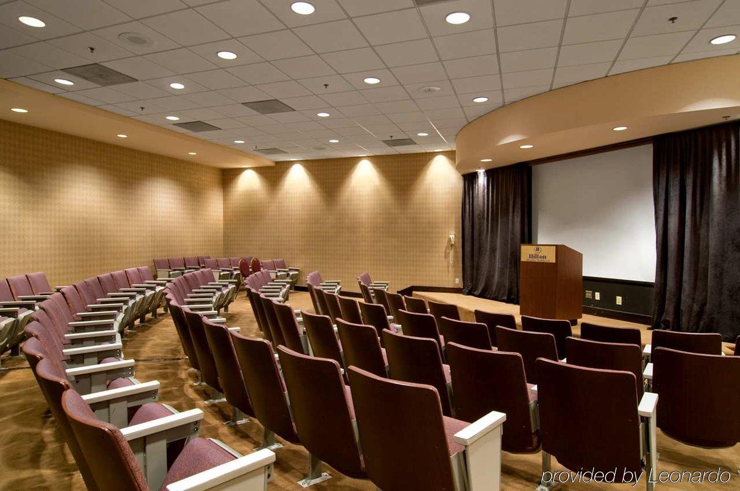 מלון נורקרוס Hilton Atlanta Northeast מתקנים תמונה